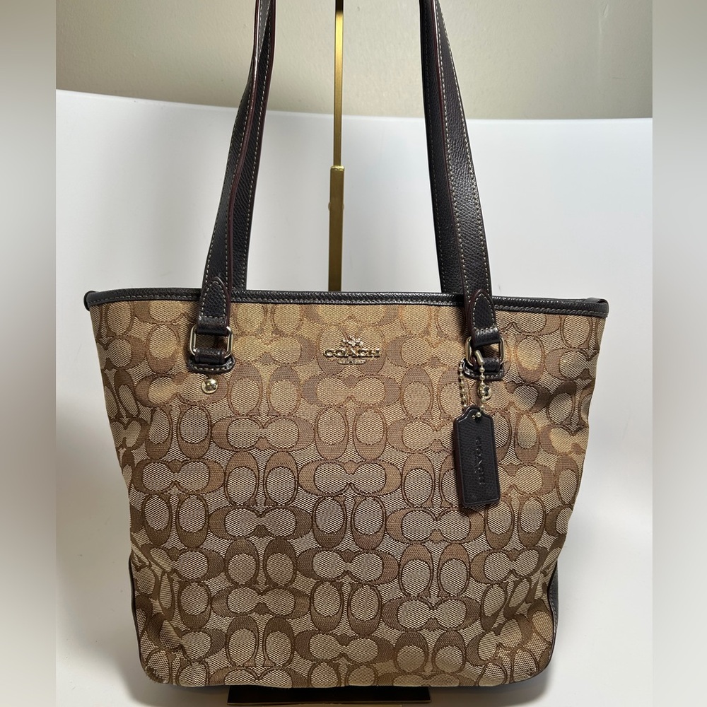 Coach Signatures Print Zip Tote Canvas & Leather
